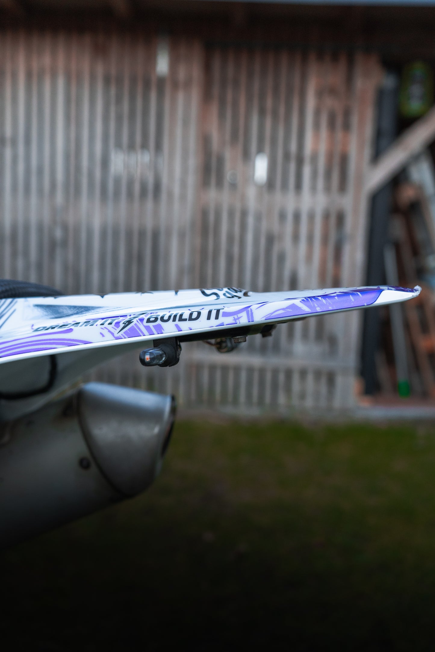 Abnehmbarer/Klappbarer Kennzeichenhalter für Husqvarna FE